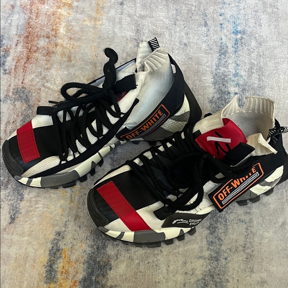 Off-White Women’s Red, Black & White Trail Runner Sneakers